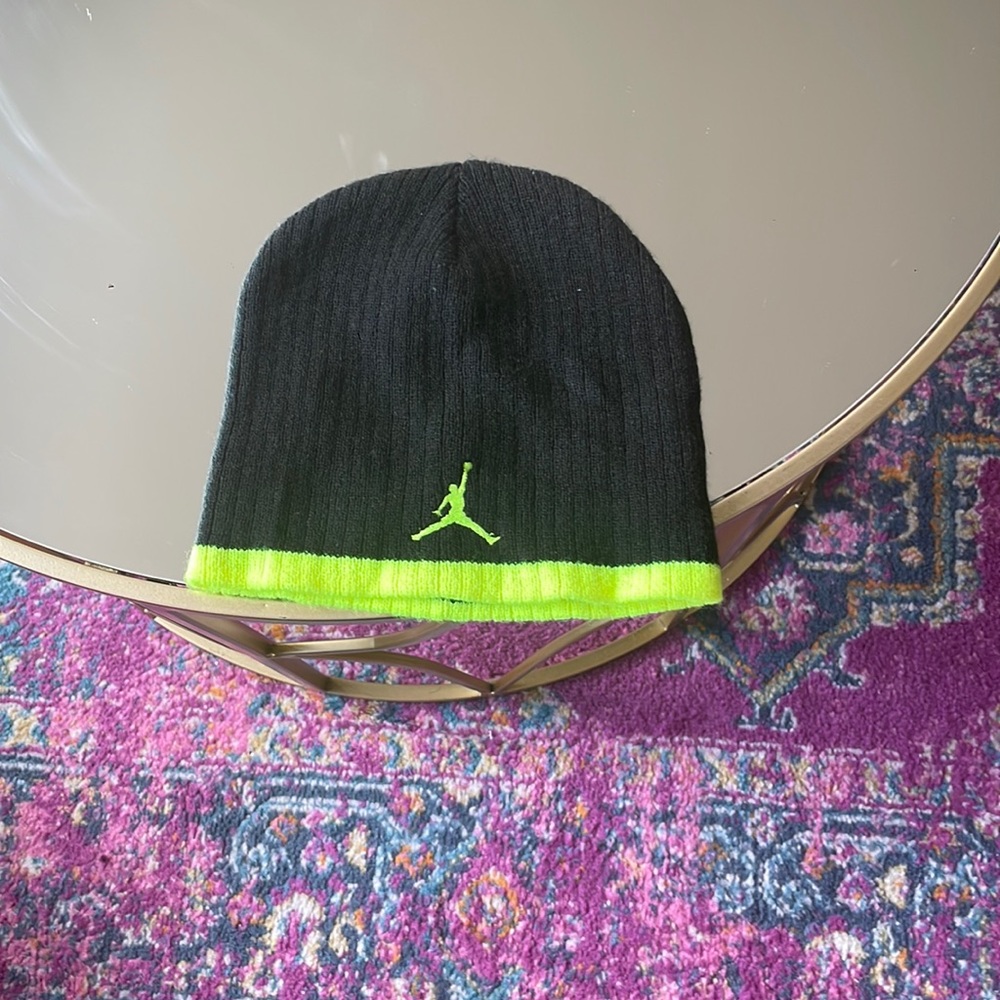 Neon green and black Joran beanie